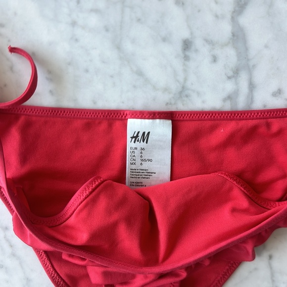 Red Ruffled Bikini Set - Picture 5 of 9